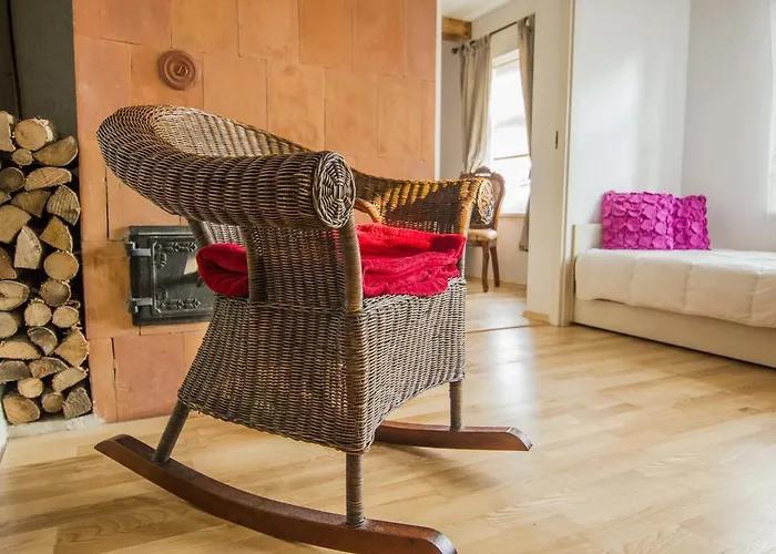 Holiday home Theodori House *